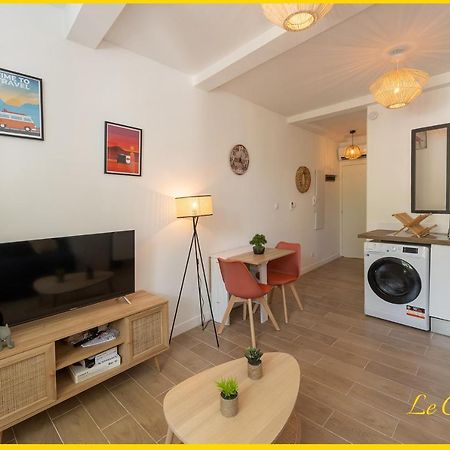 Le Craponne - Magnifique Appartement Cours Principal Plein Centre Avec Parking Салон дьо Прованс Екстериор снимка